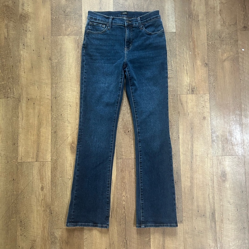 Express Bootcut Jeans Size 8 Dark Wash High Rise Stretch Denim